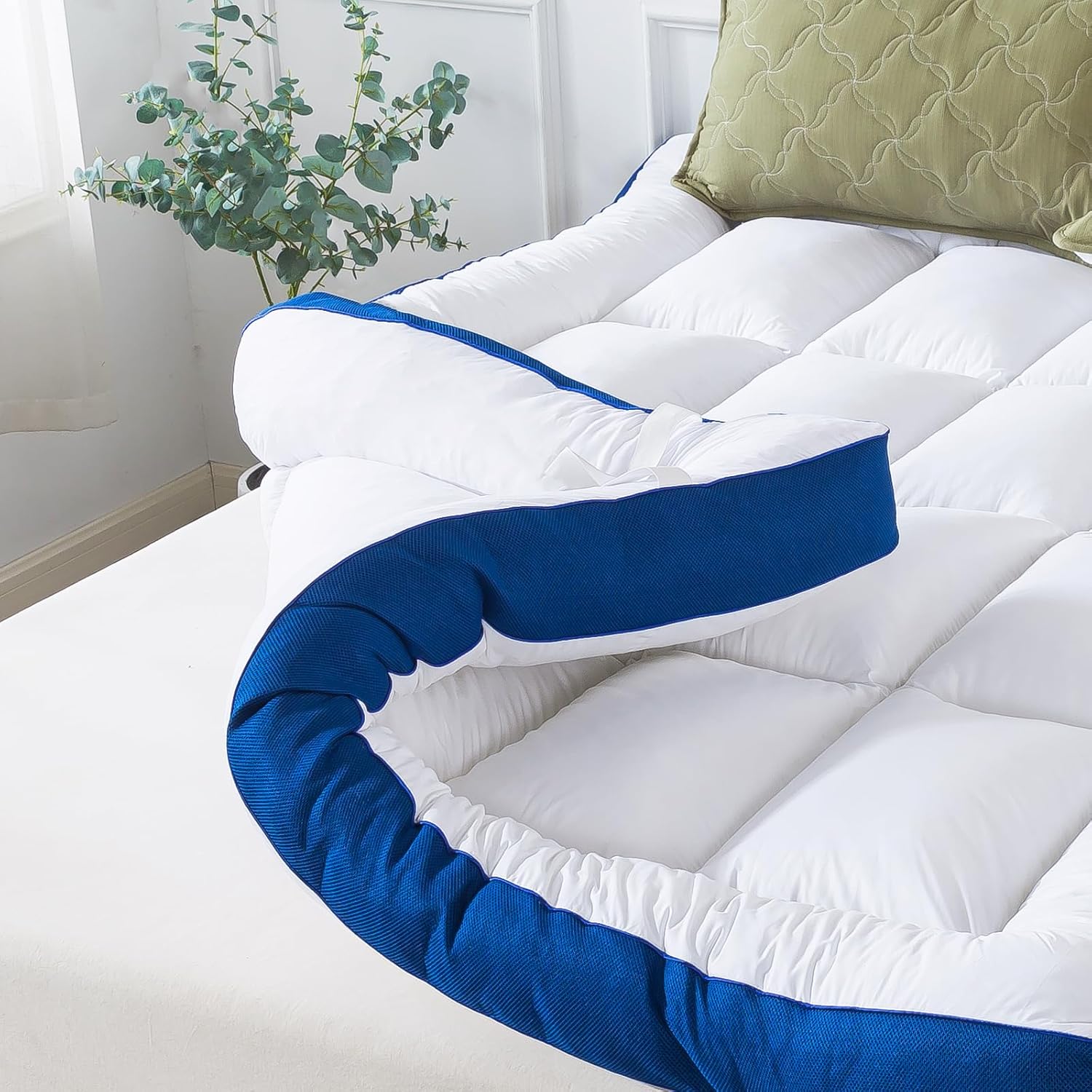 5 Inch Twin Mattress Topper for Back Pain Relief, Filled with Breathable & Soft Memory Foam Pillow Top,4 Elastic Straps